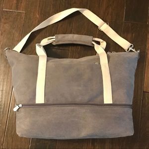 Lo & Sons Catalina Deluxe Small Weekender Bag